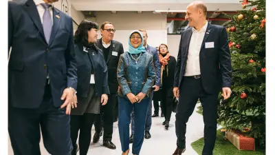  Madam Halimah Yacob tours the Bosch IoT campus in Berlin as part of her first state visit to Germany. The campus serves as a tech hub that houses the IoT and start-up community in Berlin.