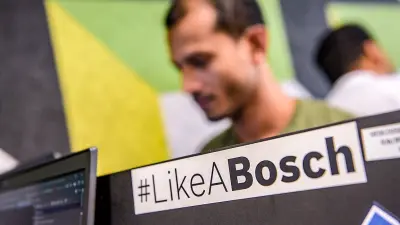 Bosch associate at work. 